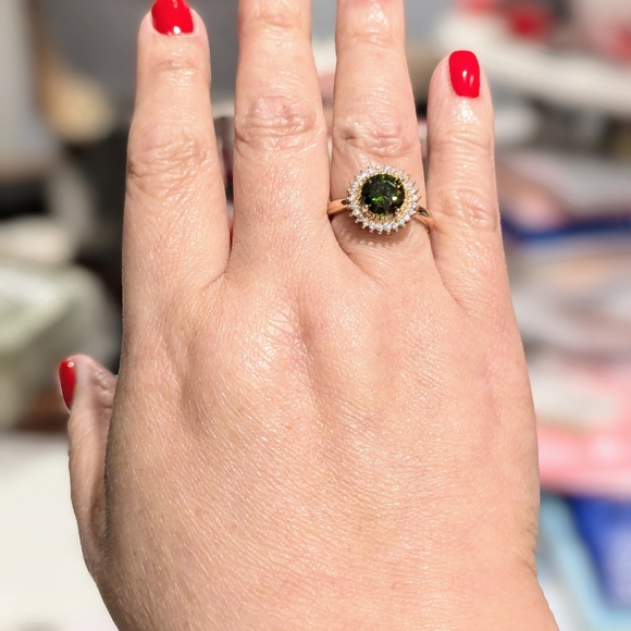 Olive Green & Clear CZs Ring - Picture 5 of 10